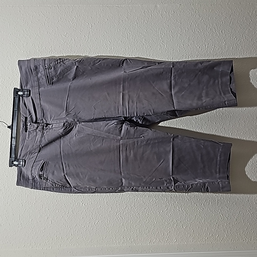Lane Bryant size 20 grey capris